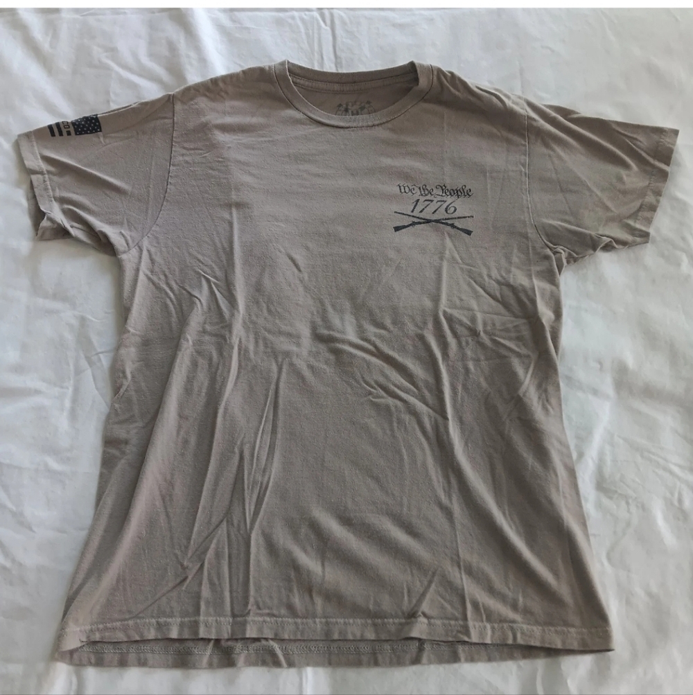 Howitzer Patriot MFG Men's Gray T-Shirt We the People Men's Medium